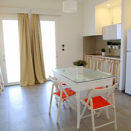 casa vacanze coralloholiday Hotel Torre Lapillo Esterno foto